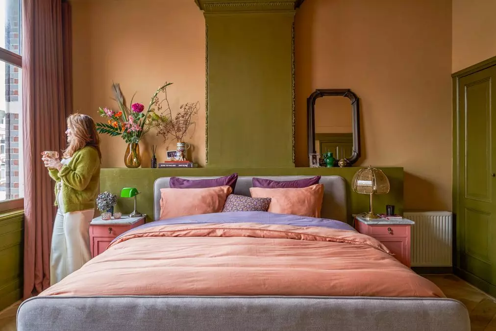 Binnenkijken in de pastelkleurige slaapkamer van Doortje