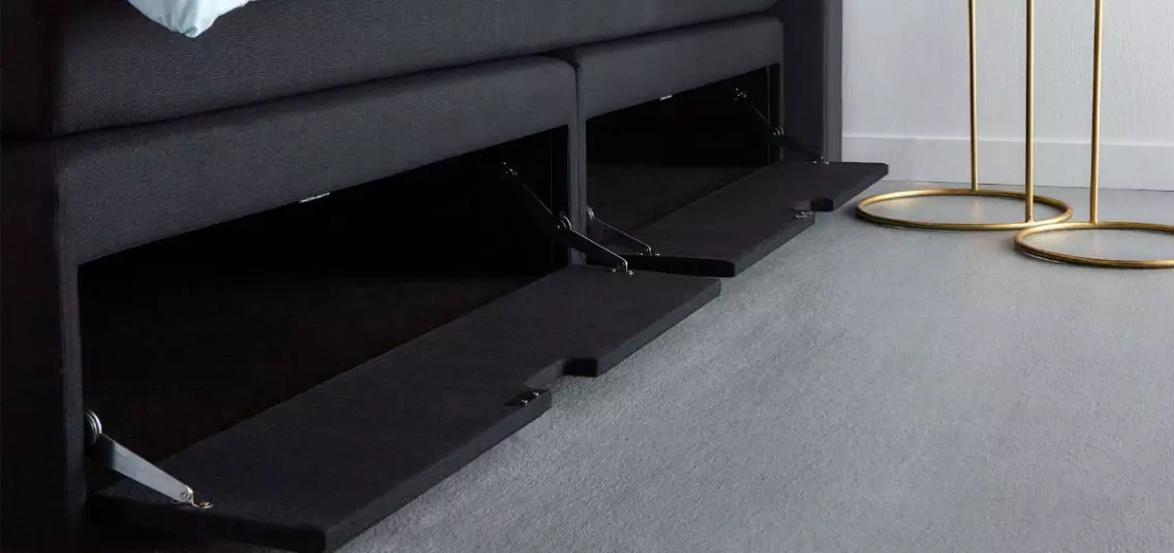 Bed met opbergruimte